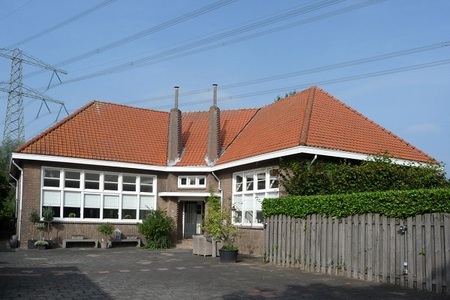 School Rijksstraatweg 131