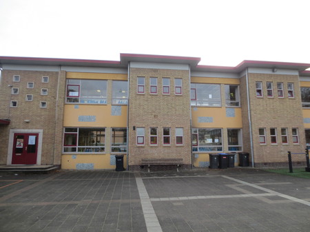 Schoolgebouw Halmaheiraplein/Douwe Aukesstraat